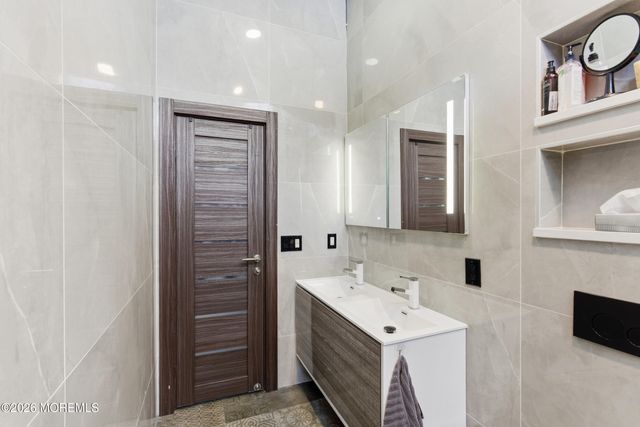 612 Deal Road, Ocean Twp, NJ 07712