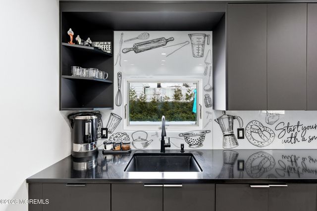 612 Deal Road, Ocean Twp, NJ 07712