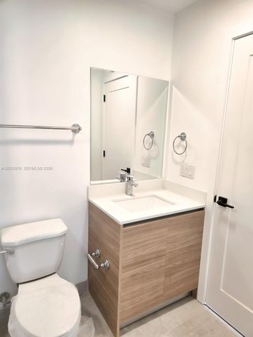 8106 NE 1st Ave 8, Miami, FL 33138