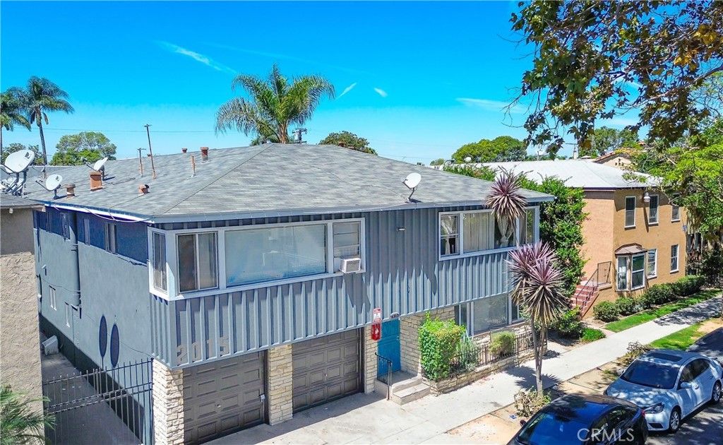 2015 Cedar Ave, Long Beach, CA 90806 — exterior