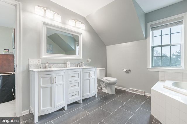 60 FIG TREE WAY, Manchester, PA 17345