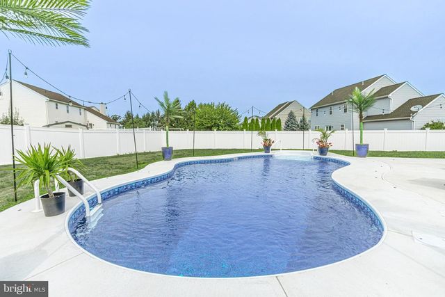 60 FIG TREE WAY, Manchester, PA 17345