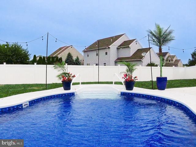 60 FIG TREE WAY, Manchester, PA 17345