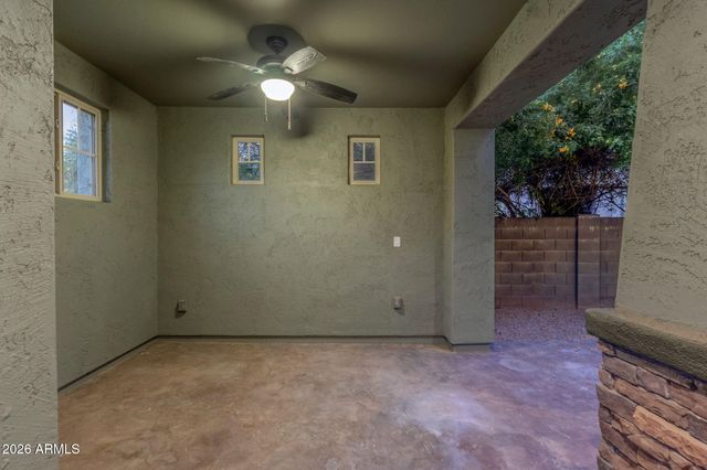 3927 E Waller Lane, Phoenix, AZ 85050
