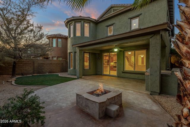 3927 E Waller Lane, Phoenix, AZ 85050
