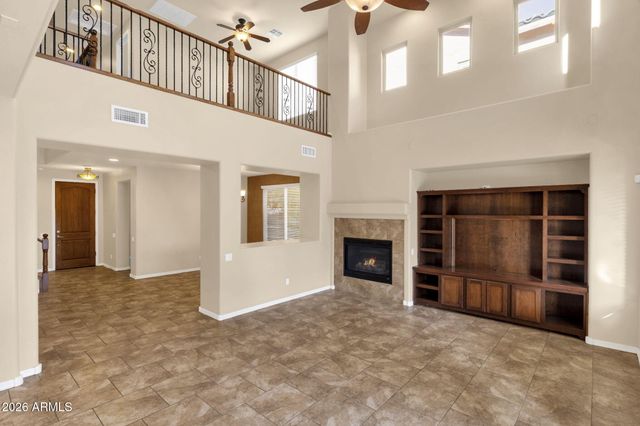 3927 E Waller Lane, Phoenix, AZ 85050