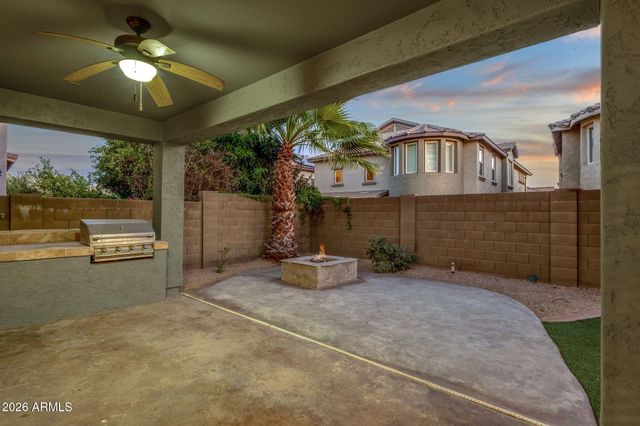 3927 E Waller Lane, Phoenix, AZ 85050