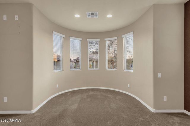 3927 E Waller Lane, Phoenix, AZ 85050