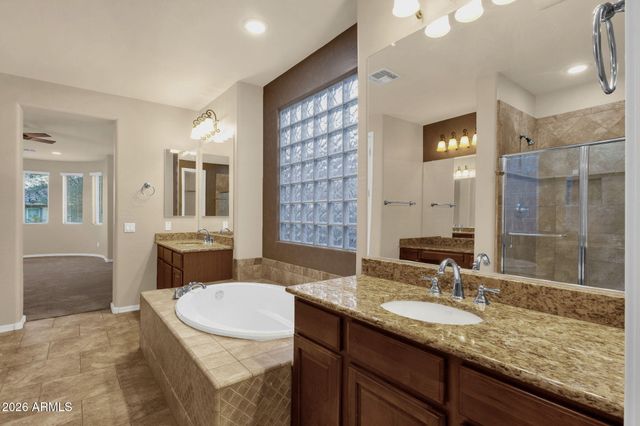 3927 E Waller Lane, Phoenix, AZ 85050