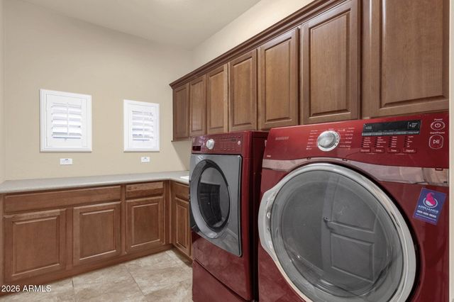 3927 E Waller Lane, Phoenix, AZ 85050