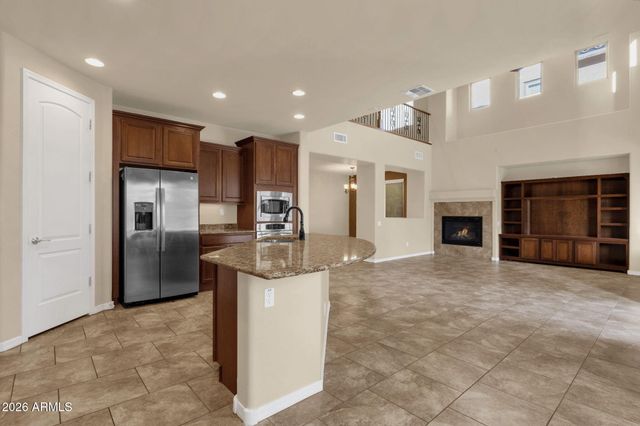 3927 E Waller Lane, Phoenix, AZ 85050
