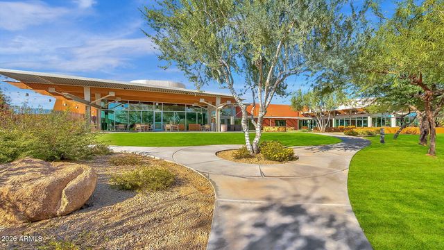 3927 E Waller Lane, Phoenix, AZ 85050