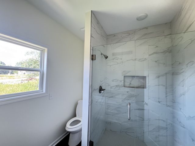100 Lexie Ln, Lawrenceburg, TN 38464