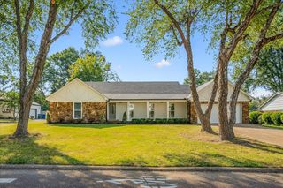 1497 POPLAR ESTATES PKY, Germantown, TN 38138
