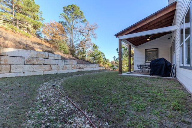 273 Tahitian DR, Bastrop, TX 78602