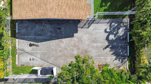 1864 NW 28th Street, Miami, FL 33142