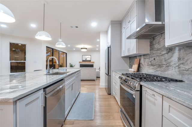 1009 Pine Meadow Court, Southlake, TX 76092