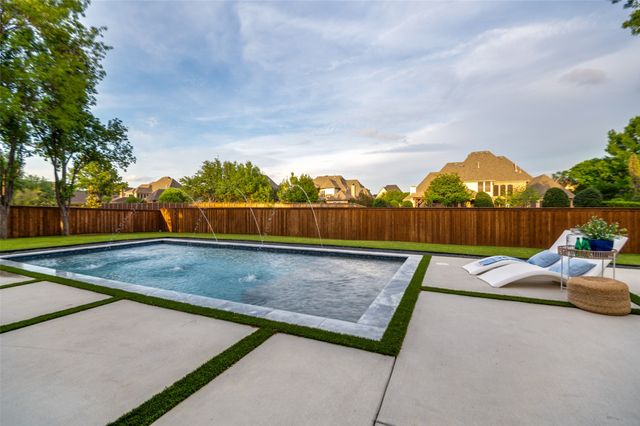 1009 Pine Meadow Court, Southlake, TX 76092