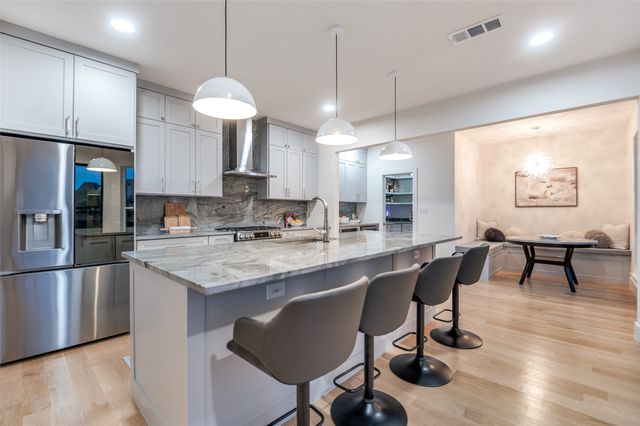 1009 Pine Meadow Court, Southlake, TX 76092