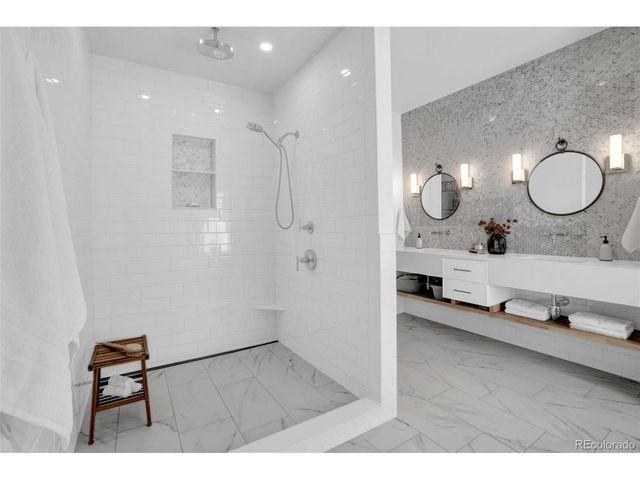 15116 Lyons Ridge Dr, Morrison, CO 80465