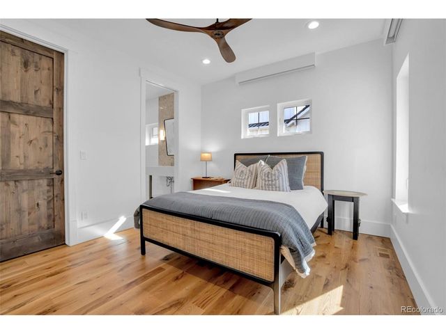 15116 Lyons Ridge Dr, Morrison, CO 80465