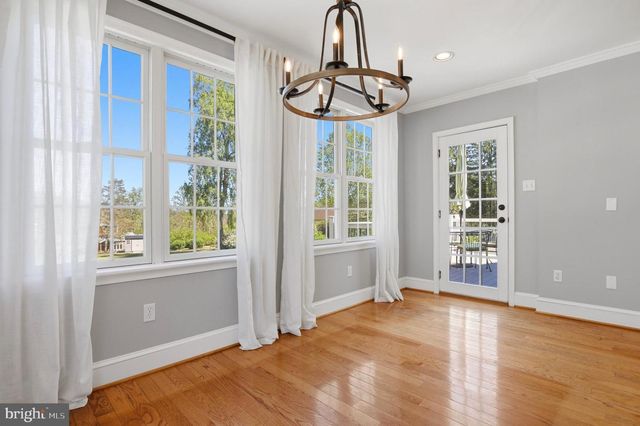 908 SUMMIT AVE, Schwenksville, PA 19473