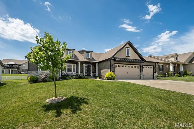 132 Hayfield Drive, Moscow Mills, MO 63362