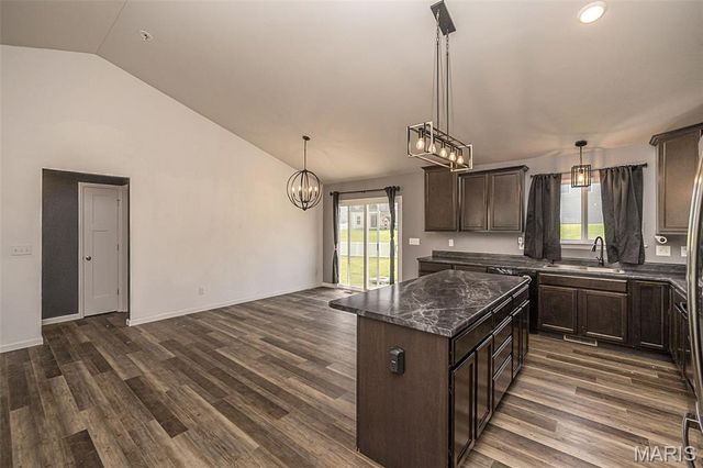 132 Hayfield Drive, Moscow Mills, MO 63362