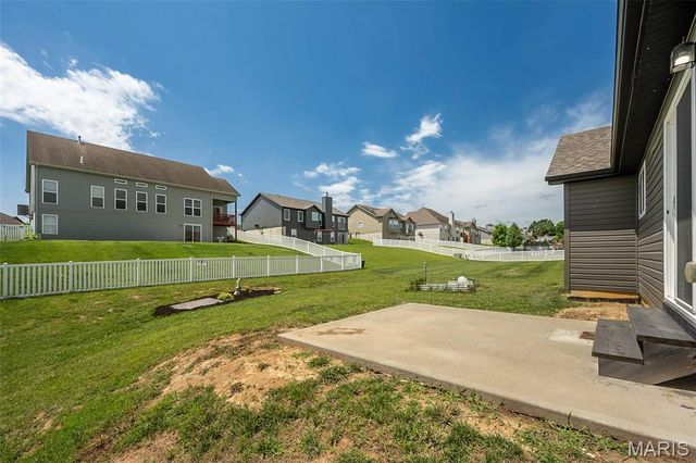 132 Hayfield Drive, Moscow Mills, MO 63362