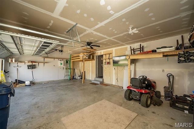 132 Hayfield Drive, Moscow Mills, MO 63362