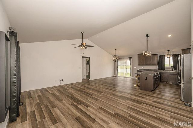 132 Hayfield Drive, Moscow Mills, MO 63362