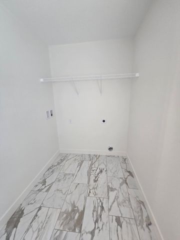 160 Willard Rd, Ashburnham, MA 01430
