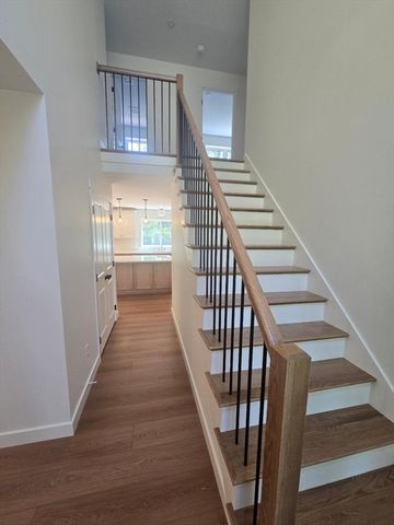 160 Willard Rd, Ashburnham, MA 01430
