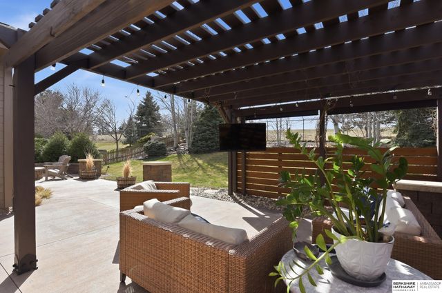 3954 S 182nd Street, Omaha, NE 68130