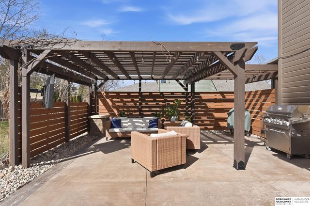 3954 S 182nd Street, Omaha, NE 68130