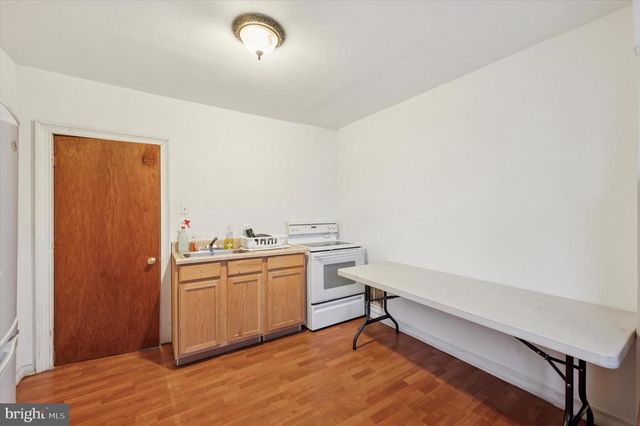145 E LEHIGH AVE, Philadelphia, PA 19125