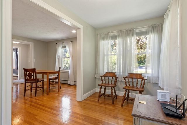 19 Rowley Hill Rd, Sterling, MA 01564