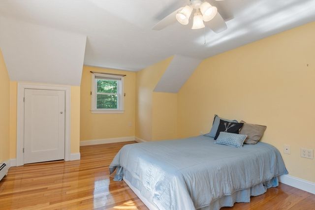 19 Rowley Hill Rd, Sterling, MA 01564