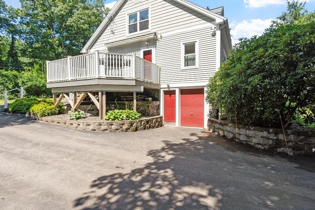 19 Rowley Hill Rd, Sterling, MA 01564