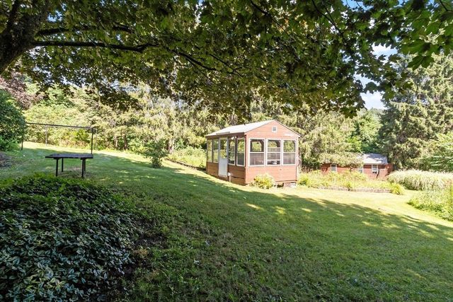 19 Rowley Hill Rd, Sterling, MA 01564