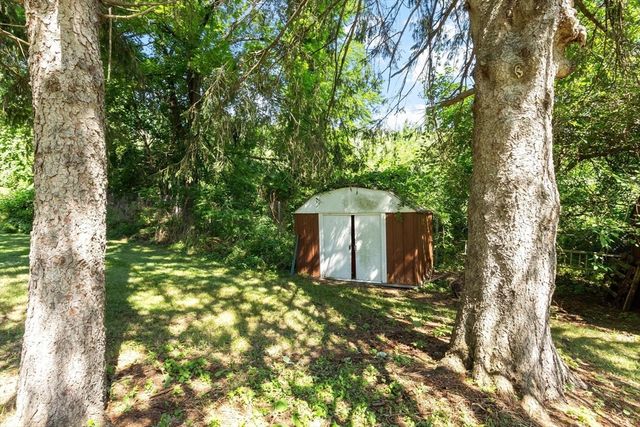 19 Rowley Hill Rd, Sterling, MA 01564