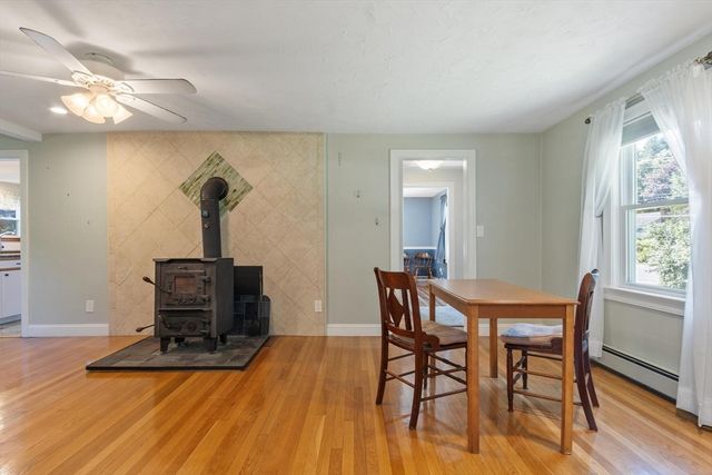 19 Rowley Hill Rd, Sterling, MA 01564