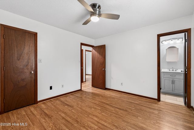 605 Greystone Avenue, Jacksonville, NC 28540