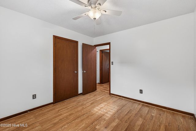 605 Greystone Avenue, Jacksonville, NC 28540