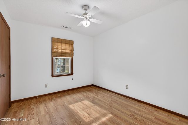 605 Greystone Avenue, Jacksonville, NC 28540