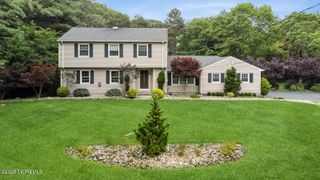 12 Fairway Avenue, Eatontown, NJ 07724