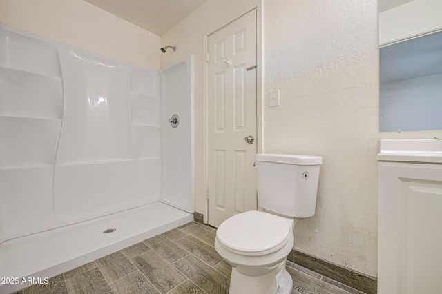 1129 E SOUTH MOUNTAIN Avenue, Phoenix, AZ 85042