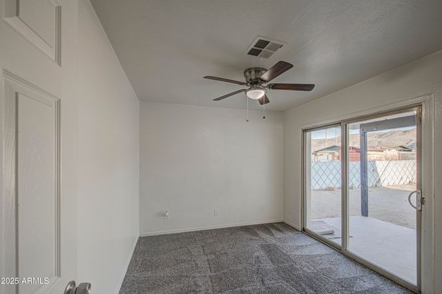 1129 E SOUTH MOUNTAIN Avenue, Phoenix, AZ 85042