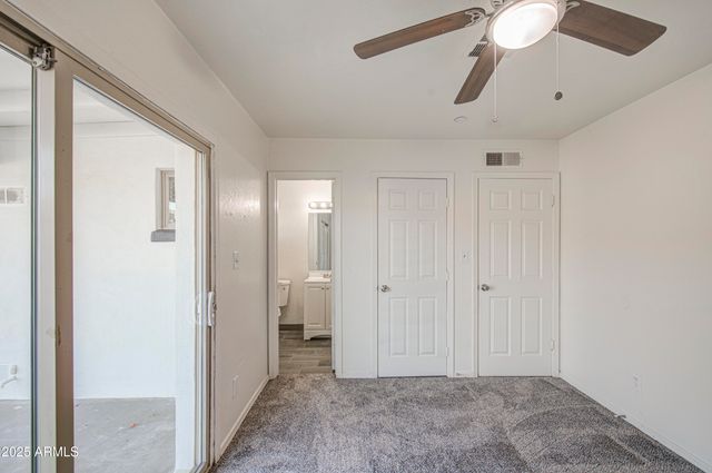 1129 E SOUTH MOUNTAIN Avenue, Phoenix, AZ 85042