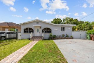 674 W 23rd Street, Hialeah, FL 33010